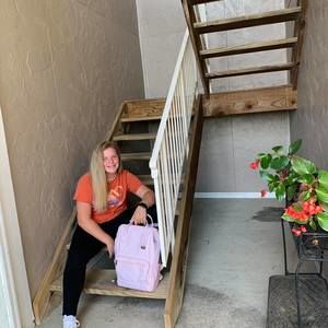 Meet your Posher, Angela